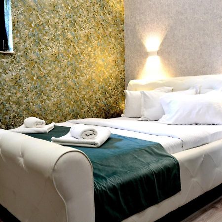 Arizet Boutique Mamaia Hotel Екстериор снимка