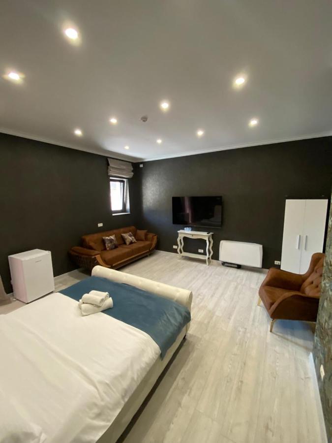 Arizet Boutique Mamaia Hotel Екстериор снимка