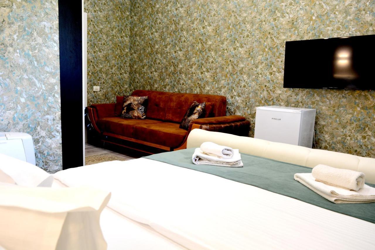 Arizet Boutique Mamaia Hotel Екстериор снимка