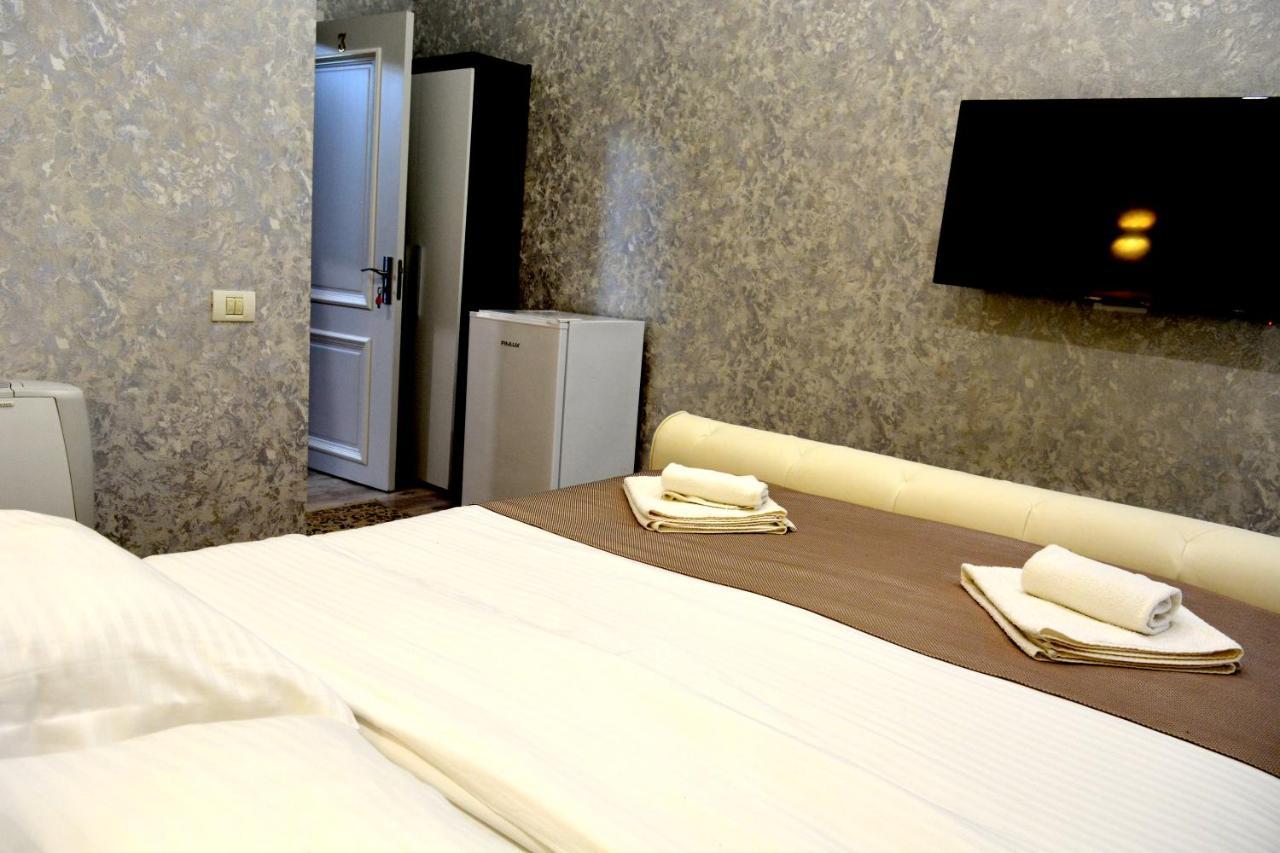 Arizet Boutique Mamaia Hotel Екстериор снимка