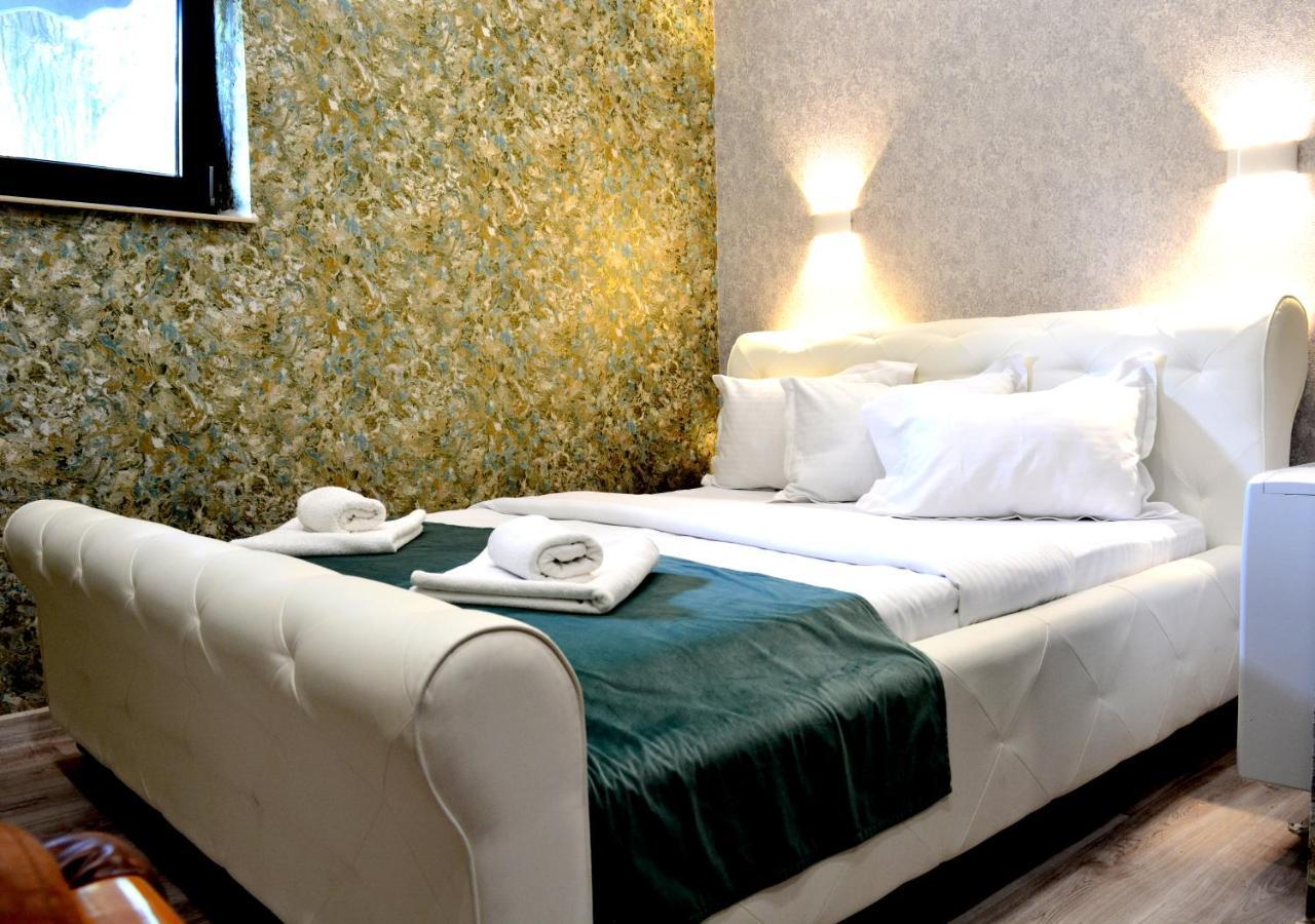 Arizet Boutique Mamaia Hotel Екстериор снимка