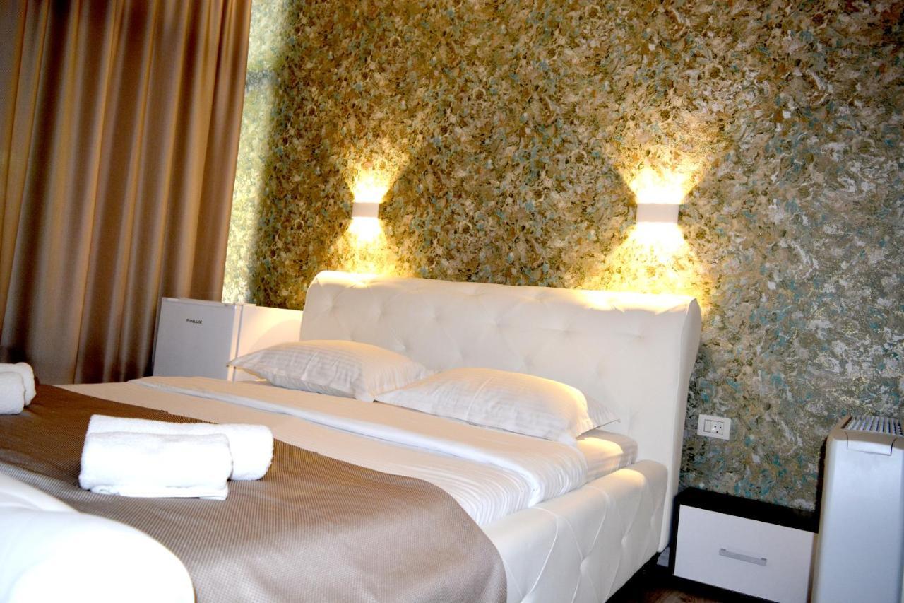 Arizet Boutique Mamaia Hotel Екстериор снимка